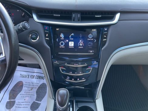 Used 2014 Cadillac XTS image 19