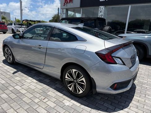 Used 2018 Honda Civic EX-T image 5