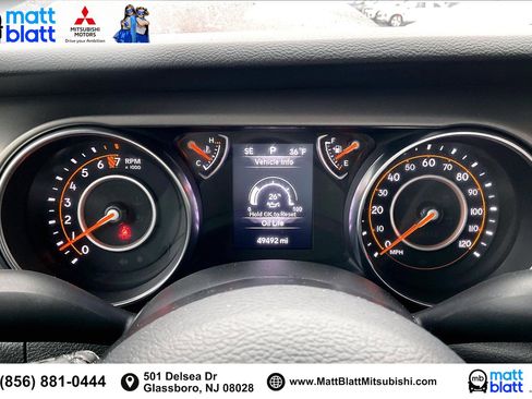 Used 2021 Jeep Gladiator Willys image 22