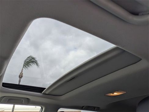 Used 2023 Toyota 4Runner TRD Off-Road Premium image 16