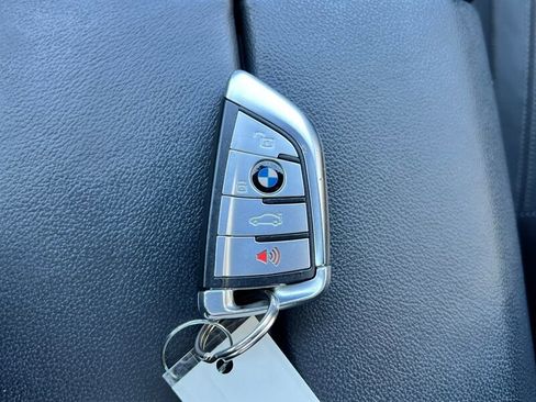Used 2020 BMW X5 xDrive40i w/ Convenience Package image 43