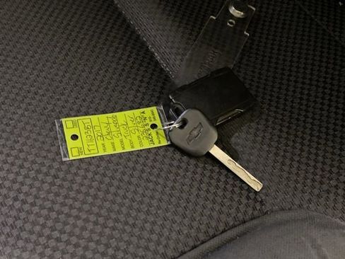 Used 2017 Chevrolet Silverado 1500 LT w/ All Star Edition image 19