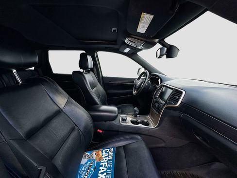 Used 2014 Jeep Grand Cherokee Limited w/ Trailer Tow Group IV image 22