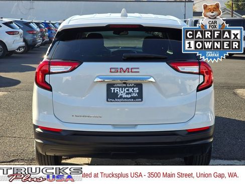 Used 2024 GMC Terrain SLE image 4