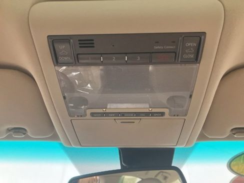 Used 2010 Lexus LS 460 AWD image 17