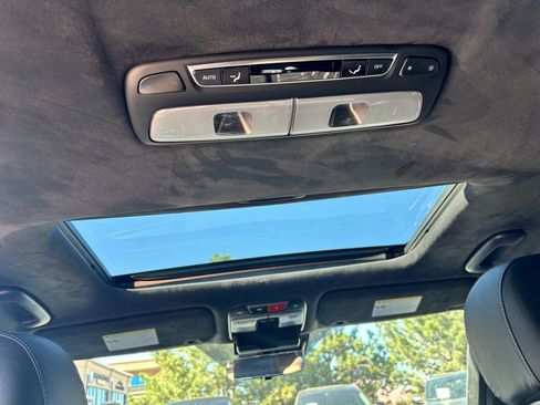 Used 2023 Kia Telluride SX Prestige X-Line image 21