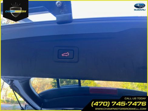 Used 2019 Subaru Outback 2.5i Premium image 11