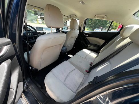Used 2015 MAZDA MAZDA3 i Sport FWD image 10