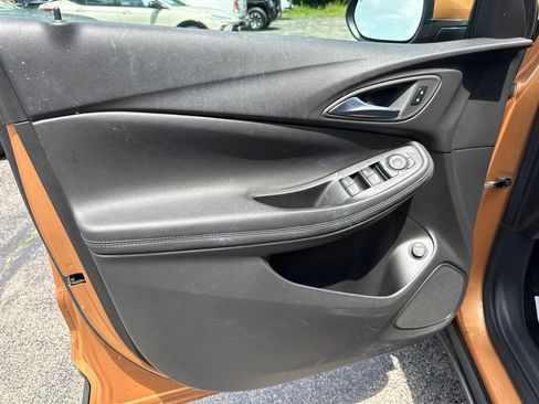 Used 2024 Buick Encore GX Preferred w/ Comfort Package AWD/4WD image 18