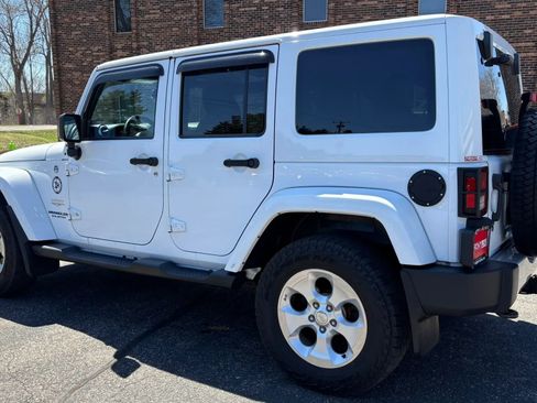 Used 2014 Jeep Wrangler Unlimited Sahara w/ Dual Top Group image 6