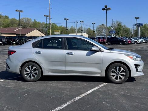 Used 2023 Kia Rio S w/ Technology Package FWD image 4