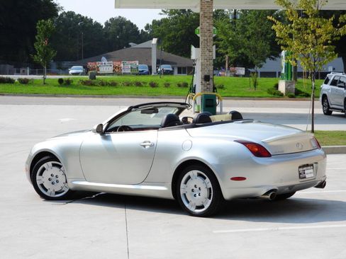 Used 2005 Lexus SC 430 Convertible RWD image 22