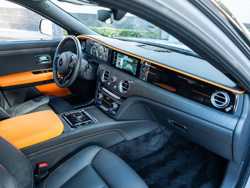 Certified 2021 Rolls-Royce Ghost AWD/4WD image 2