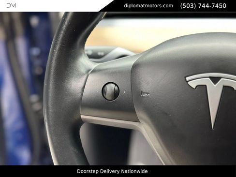 Used 2018 Tesla Model 3 Long Range image 28