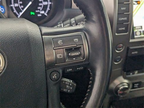 Used 2017 Lexus GX 460 Luxury image 28