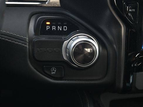 Used 2022 RAM 1500 Limited image 10