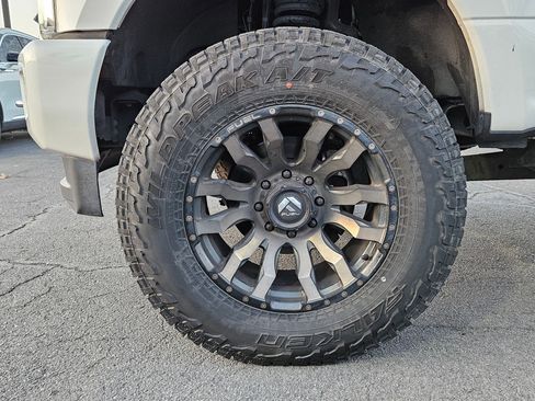 Used 2019 Ford F250 Platinum w/ Platinum Ultimate Package image 13