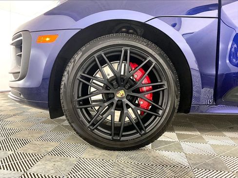 Certified 2024 Porsche Macan GTS AWD/4WD image 26