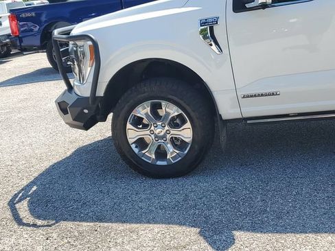 Used 2021 Ford F150 Platinum w/ Equipment Group 701A High AWD/4WD image 8