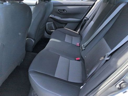 Used 2025 Nissan Sentra SV FWD image 27
