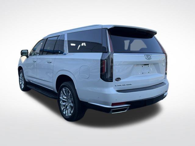 Used 2021 Cadillac Escalade ESV Premium Luxury w/ LPO, Radiant Package AWD/4WD image 33
