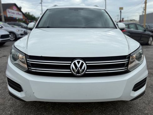 Used 2017 Volkswagen Tiguan Wolfsburg Edition FWD image 3