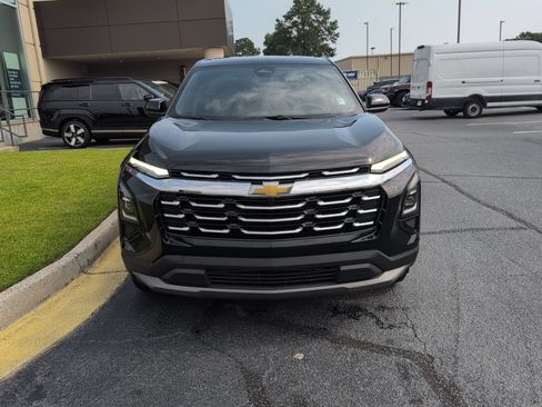 Used 2025 Chevrolet Equinox LT FWD image 28
