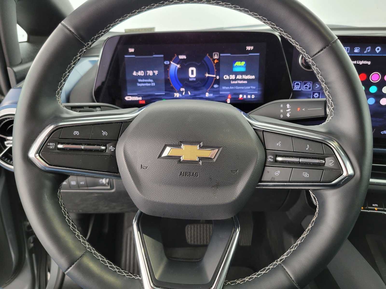 Used 2024 Chevrolet Equinox EV LT FWD image 22