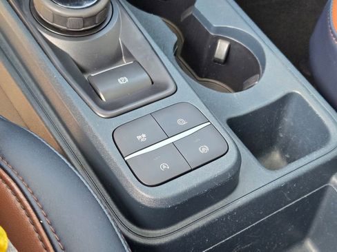 Used 2022 Ford Maverick Lariat w/ Lariat Luxury Package image 41