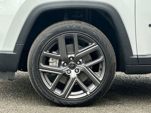 New 2026 Jeep Compass Limited AWD/4WD image 24