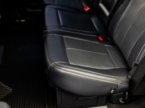 Used 2022 Ford F250 Lariat w/ Tremor Off-Road Package image 38