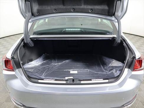Certified 2025 Lexus ES 300h w/ Premium Package FWD image 29