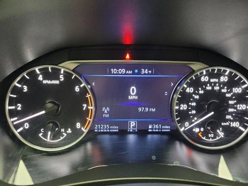 Used 2025 Nissan Altima 2.5 SV image 23