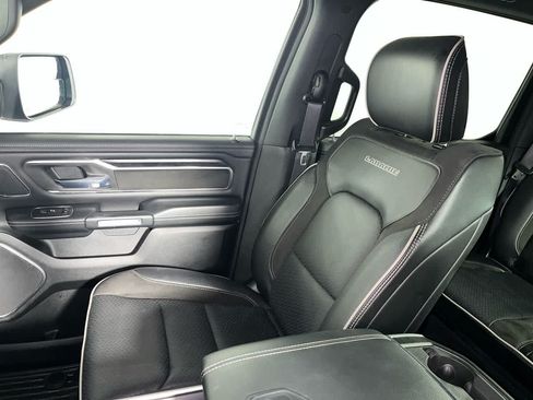Used 2023 RAM 1500 Laramie AWD/4WD image 26