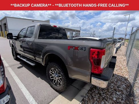 Used 2019 Ford F250 Lariat w/ Lariat Value Package AWD/4WD image 5