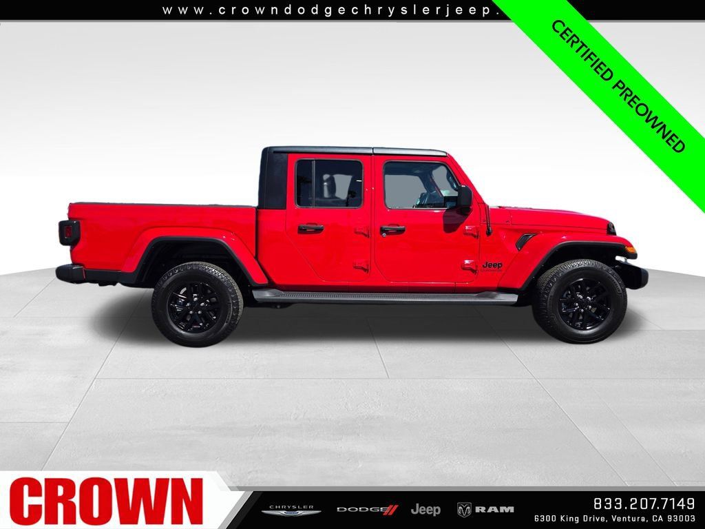 Certified 2022 Jeep Gladiator Sport AWD/4WD image 9
