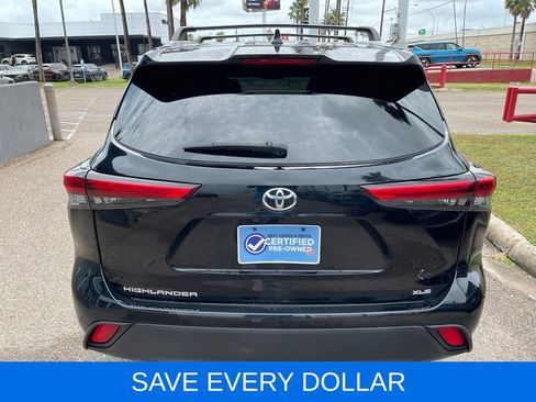 Used 2023 Toyota Highlander XLE FWD image 5