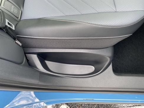 New 2026 Volkswagen Tiguan SE AWD/4WD image 53