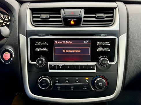 Used 2018 Nissan Altima 2.5 S w/ S Convenience Package image 17