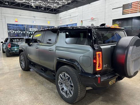 Used 2024 GMC Hummer EV 3X image 4