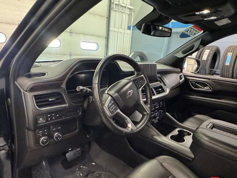 Used 2023 Chevrolet Suburban Z71 AWD/4WD image 39