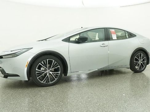 New 2026 Toyota Prius Limited FWD image 18