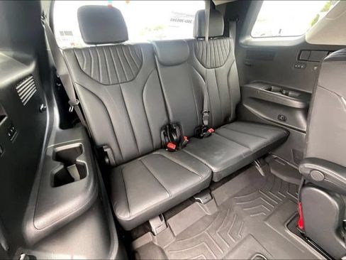 Used 2023 Hyundai Palisade Limited AWD/4WD image 30