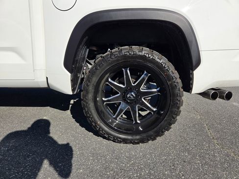 Used 2022 Toyota Tundra SR5 image 31