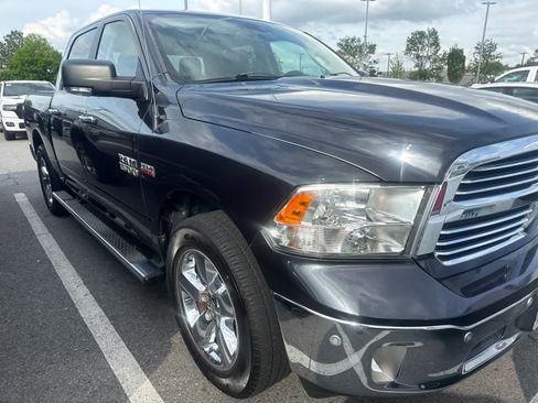 Used 2014 RAM 1500 Lone Star RWD image 2