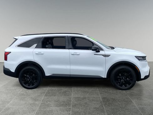 Used 2021 Kia Sorento S AWD/4WD image 6