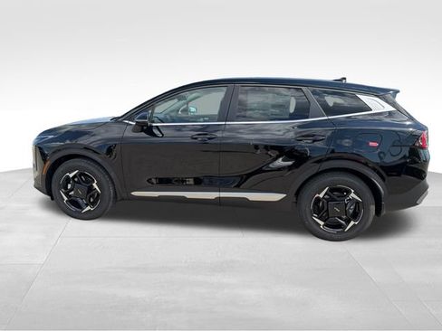 New 2026 Kia Sportage EX FWD image 4
