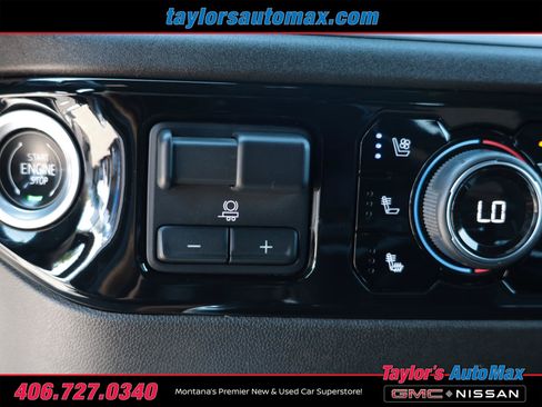 Used 2022 Chevrolet Silverado 1500 High Country w/ High Country Premium Package AWD/4WD image 28