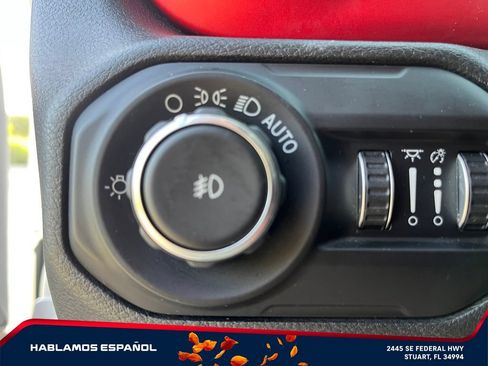 Used 2020 Jeep Wrangler Unlimited Rubicon AWD/4WD image 14