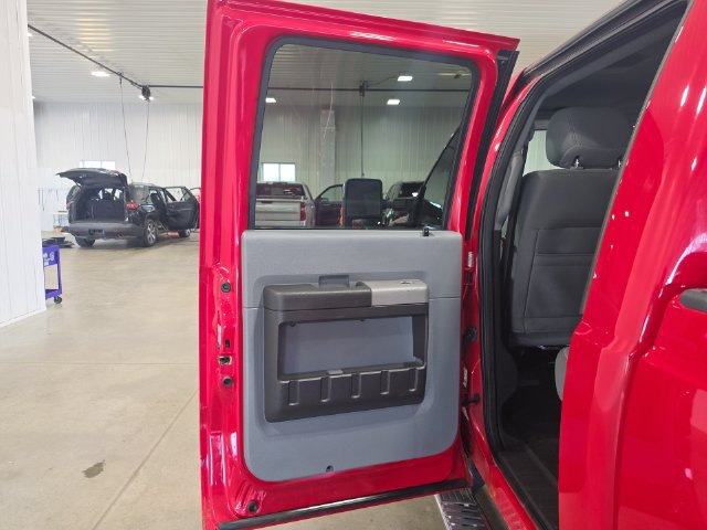 Used 2013 Ford F350 XLT w/ XLT Premium Pkg AWD/4WD image 24